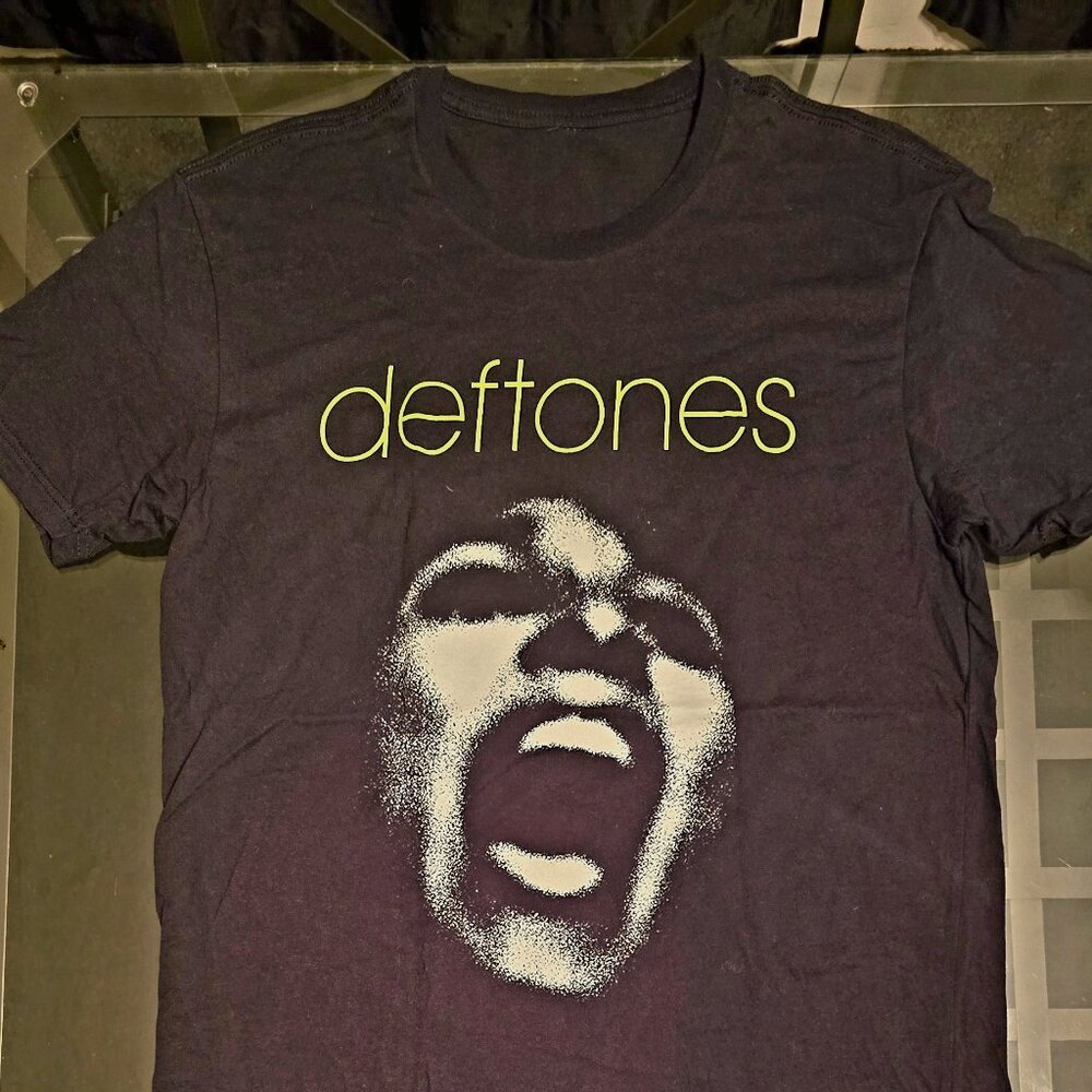 Deftones 2022 Tour Shirt